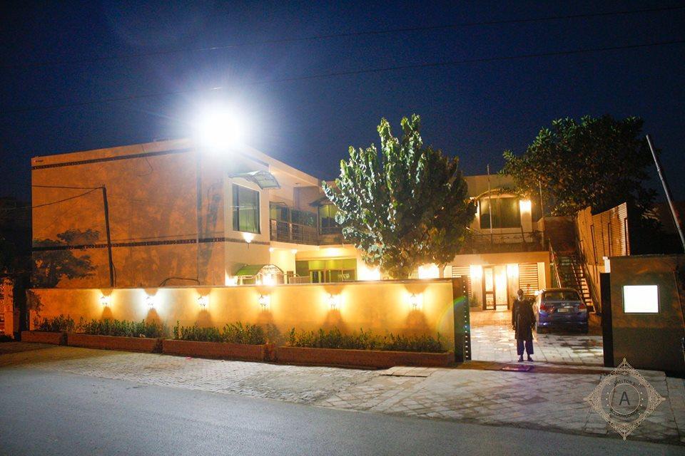 Shelton Accommodator Peshawar Exterior foto